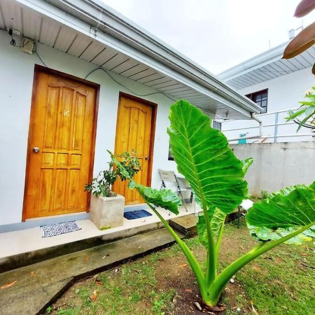 Hotel Beyond Island Moalboal Zimmer foto