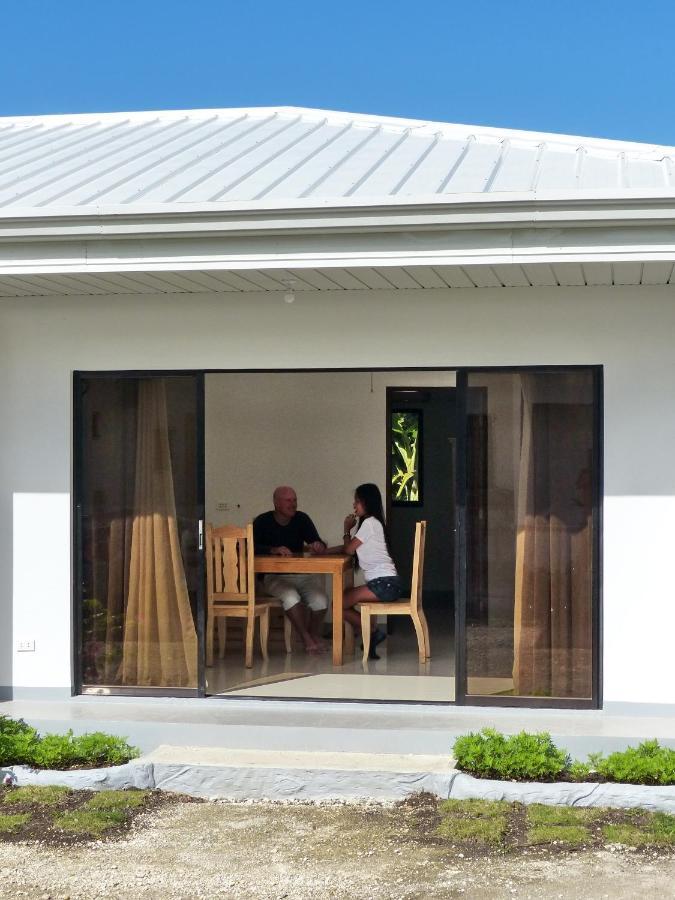 Hotel Beyond Island Moalboal Exterior foto